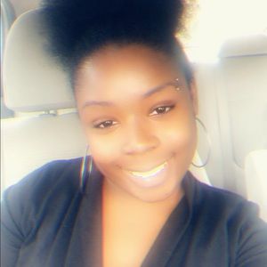 Meet your Posher, Amber